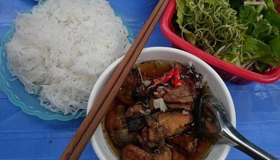 Thủy Béo - Bún Chả, Bánh Xèo & Nem Lụi