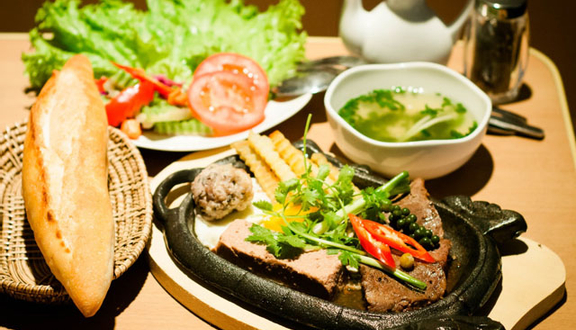Cơm Tấm Thịt Kho Tàu - Bếp THẠCH SANH