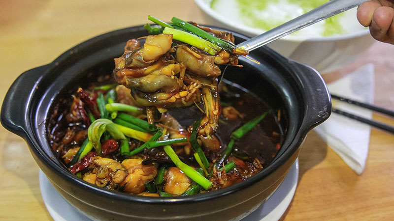 Cơm thố ếch (1 con)