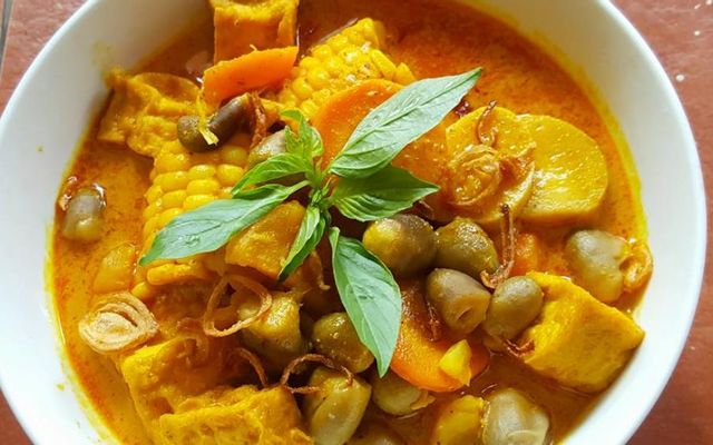Cơm Chiên Bò Lúc Lắc