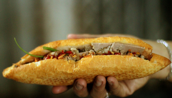 Bông lan dừa nướng