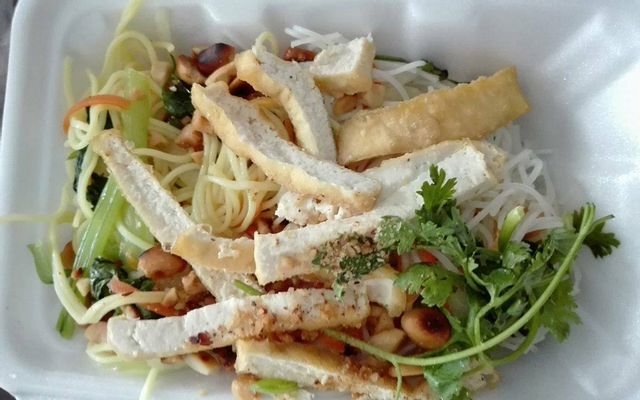 Bún Xào Chay - Nguyễn Thị Tần