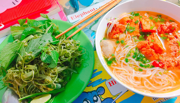 Bún Riêu & Sinh Tố - Đỗ Tấn Phong