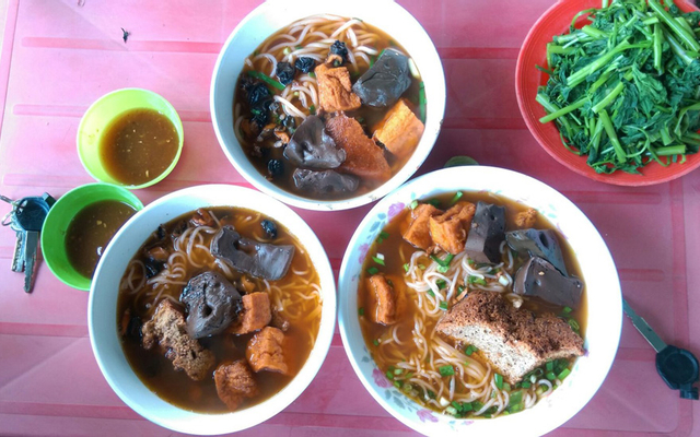 Bún riêu ốc