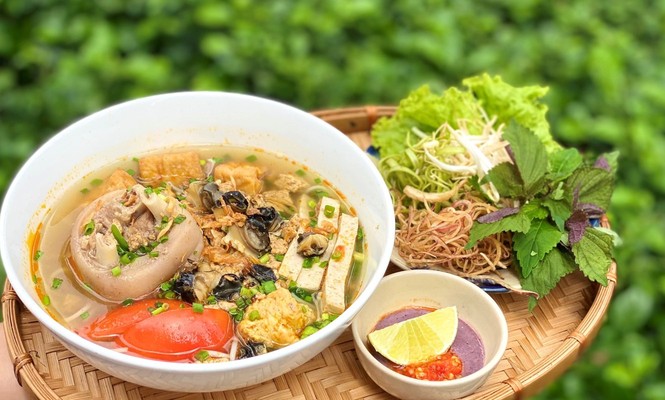 Riêu cua thêm tô