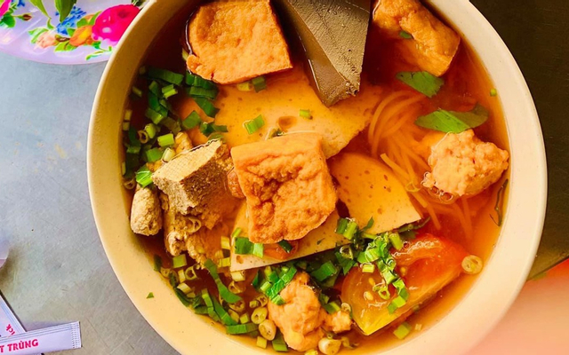 Bún riêu