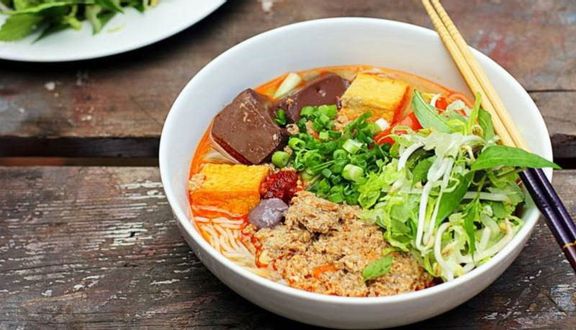 Bún Riêu Cô Bảy - Hẻm 24 Võ Văn Ngân