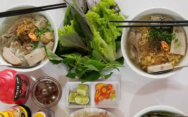 Bún Mọc + Chả