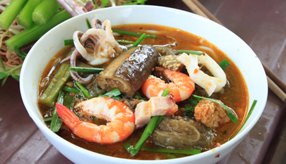 Bún Mắm Hai Chị Em