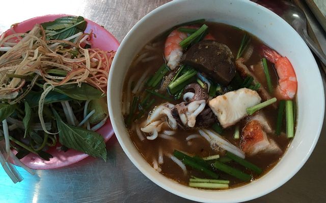 Bún Mắm Chợ Bàn Cờ