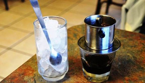 Dâu tây, hoa cơm cháy