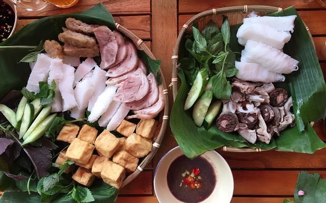 Bún đậu chả cốm