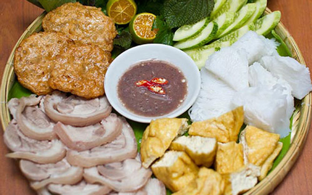 Bún đậu + thịt + chả cốm