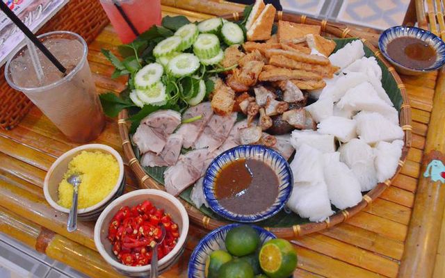 Bún chả cốm + chả giò