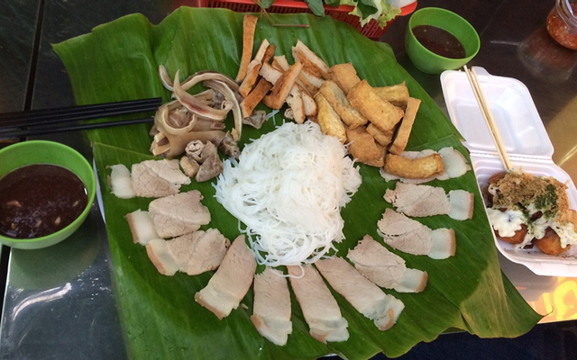 Bún Đậu Mắm Tôm - Cư Xá Phú Lâm