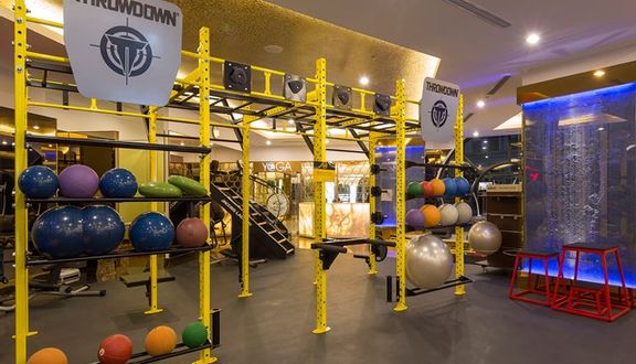 California Fitness & Yoga - Royal City