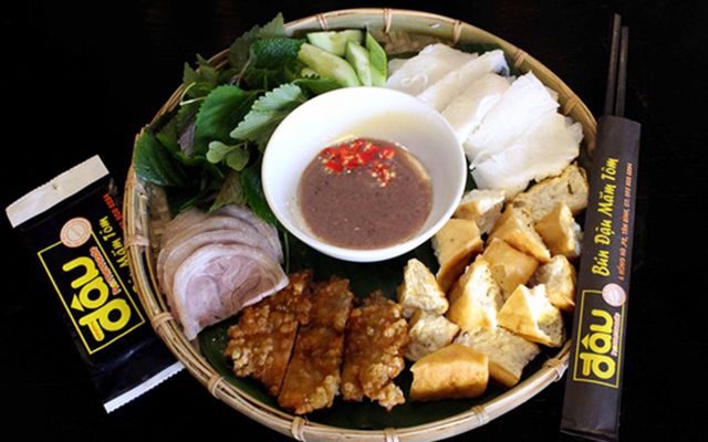 Bún ốc chuối đậu