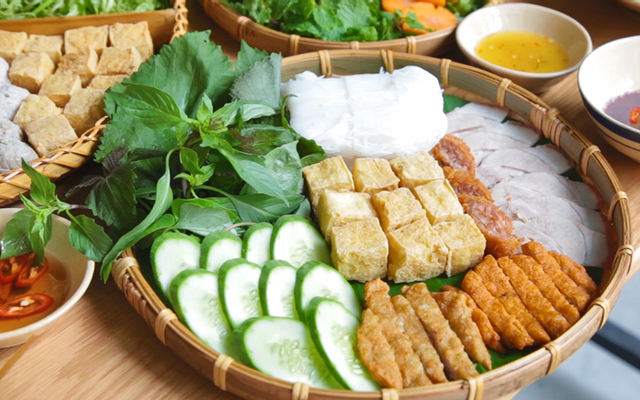 Bún đậu chả cốm