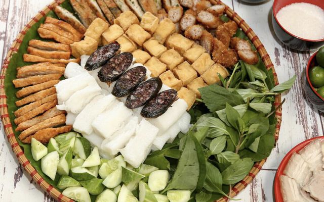 Bún đậu chả cốm