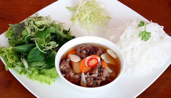 Bún Chả Vỉa Hè