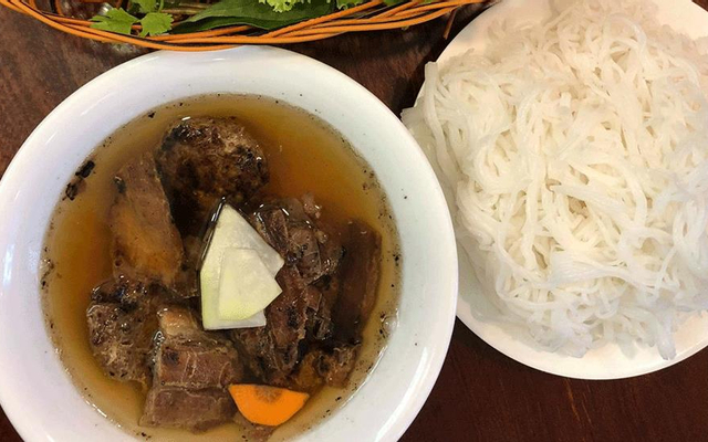 Bún Chả Obama & Bít Tết Bò Mỹ