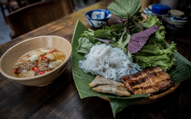 Bún Chả Nem Cua Bể