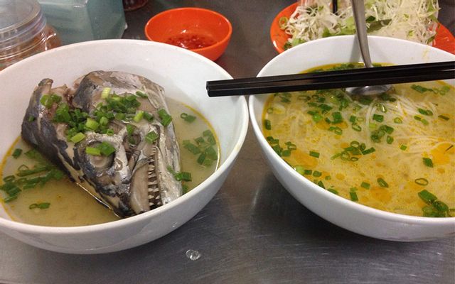 Bún sứa chả cá