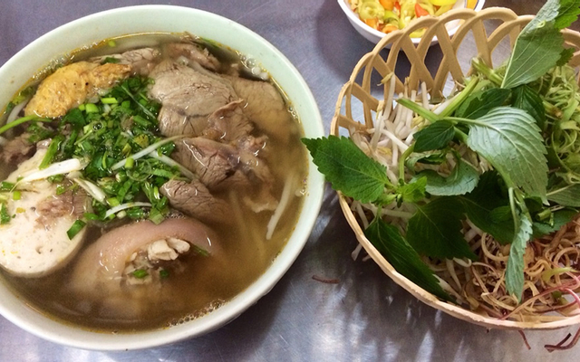 Bún chả cua