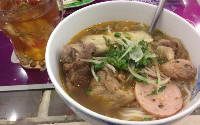 Bún chả giò