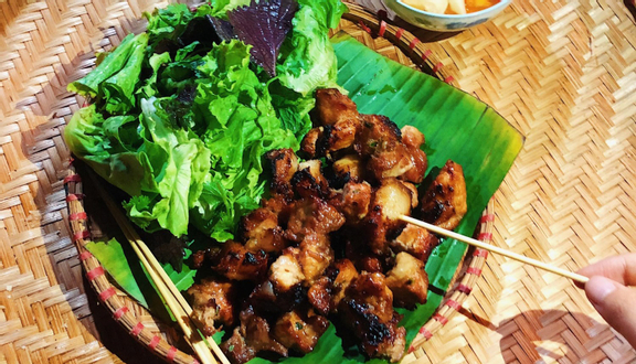 Thịt Xiên Hồng Yến