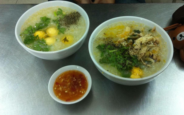 Gỏi gà phần lớn