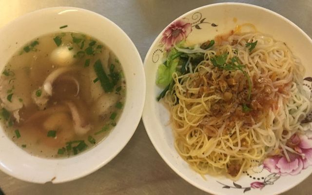 Quán Bình Dân - Cơm Sườn & Hủ Tiếu