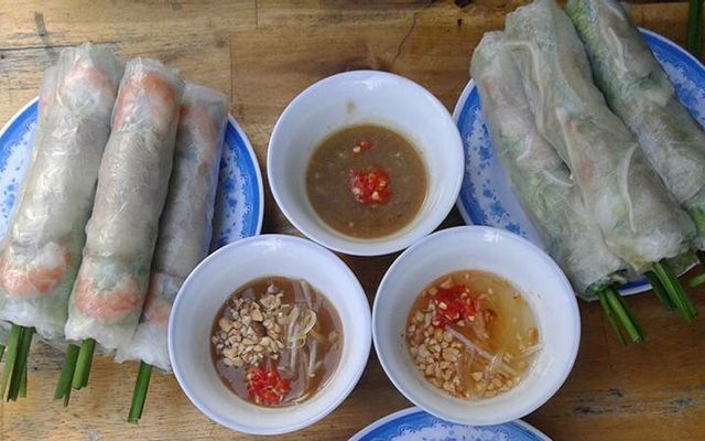 Phương 91B - Gỏi Cuốn & Cháo Lòng