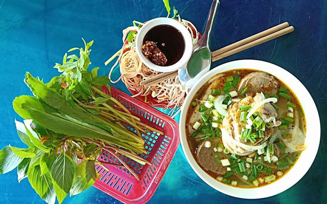 Lẩu bò phần lớn