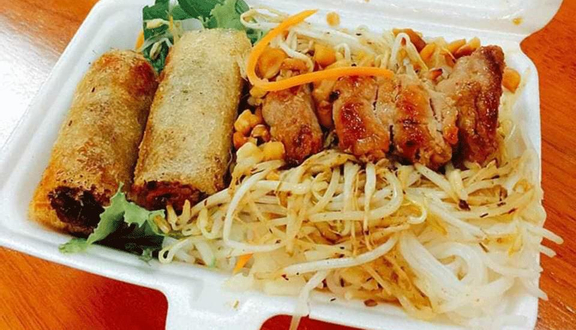 Nam Phương - Bún Xào & Bún Thịt Nướng