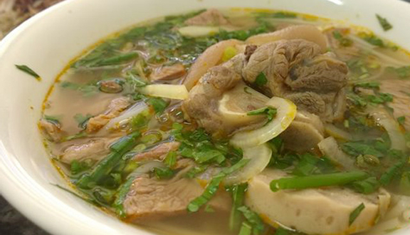 Bún Bò Huế Quỳnh