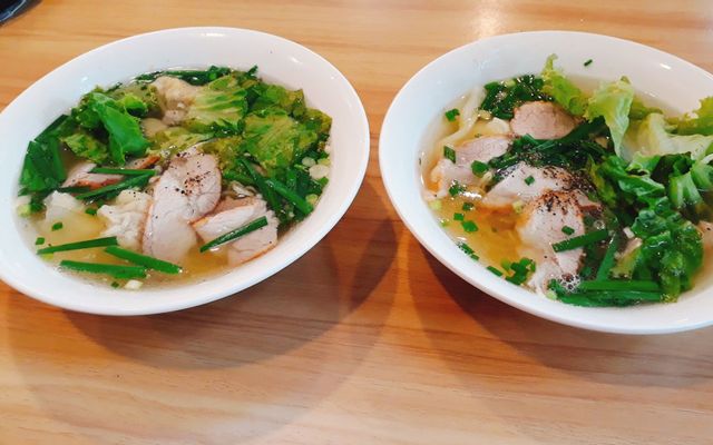 Hủ Tiếu Mì & Hoành Thánh 42