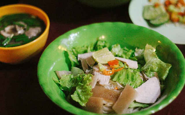 Hủ Tiếu Gõ - Cầu Nhị Kiều