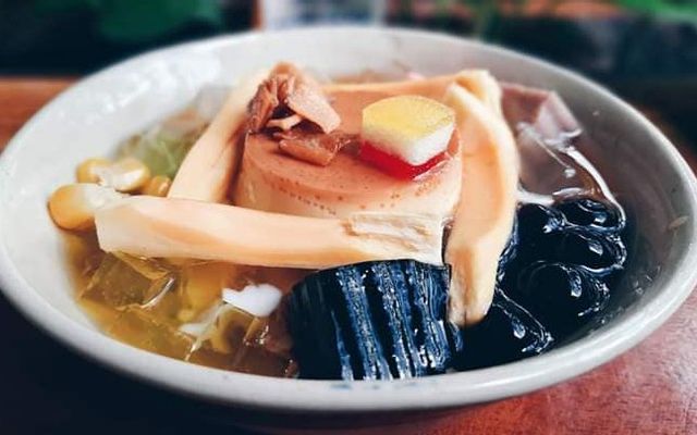 Chè Bà Hoàng