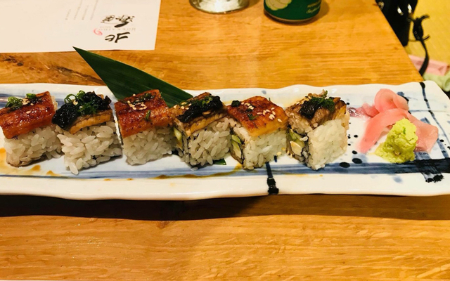 C Club Sushi