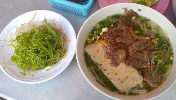 Bún Bò Huế - Hẻm 441 Điện Biên Phủ