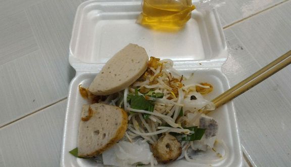 Bánh Ướt Nóng & Bún Thịt Nướng - Nguyễn Văn Cừ