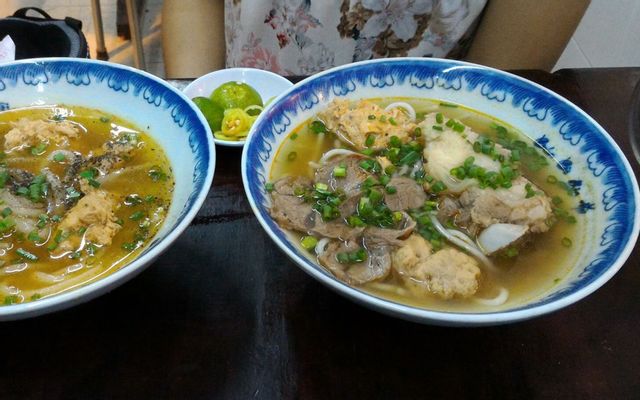 Bún Bò Đặc Biệt - 1(giò)