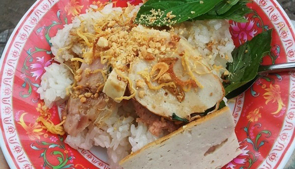 Bánh Mì - Xôi Cô Liễu