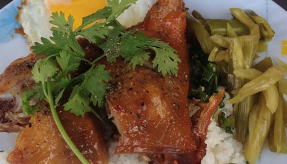 Ân Ký Quán - Cơm Tấm & Hủ Tiếu Bình Dân