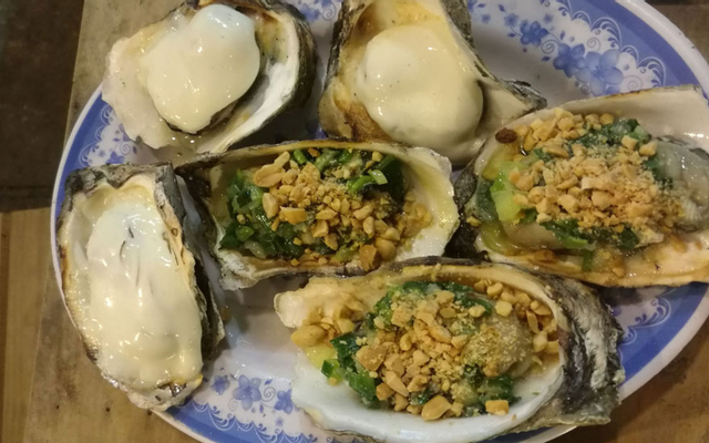 A Quắn Quán - Hàu 29 Vị & Hải Sản