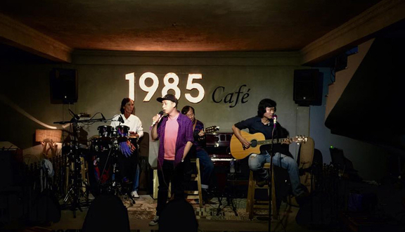 1985 Coffee - Live Music