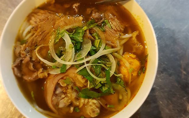 Bún Bò Huế & Bún Thái - Quốc Lộ 50