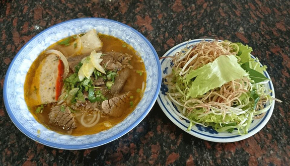 Bún Bò Huế Bình Dân - Minh Phụng