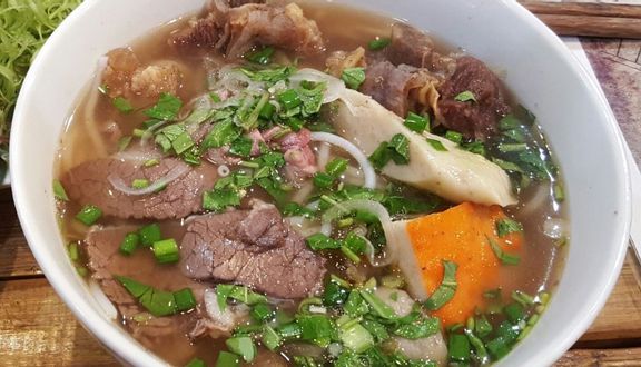 Bún Bò Gốc Huế Hương Giang